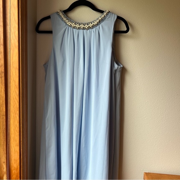 Scarlett Elegant Blue Sleeveless Dress with Beaded Neckline Size 14 Pale Blue - Picture 7 of 9